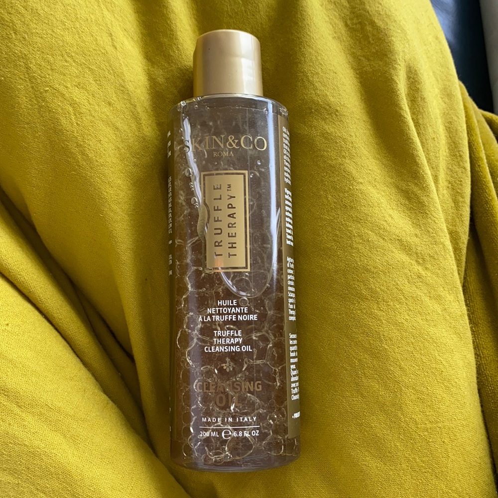 Skin&Co truffle therapy cleansing oil